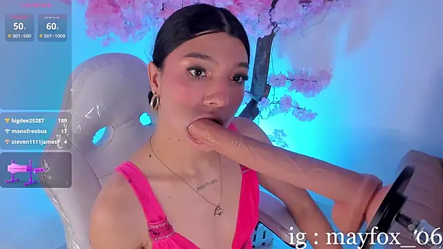 May_Fox_ Live XXX-chat