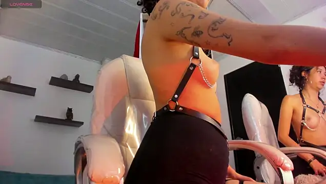Chat XXX en directo de Miniadelf