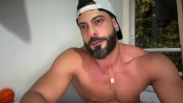 romeolovedark: διαδικτυακό σόου στην κάμερα