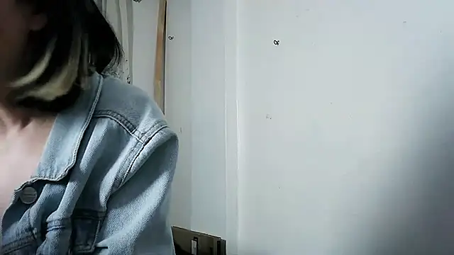 alixia81 现场XXX聊天