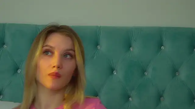 StacyEvances – Naživo XXX chat