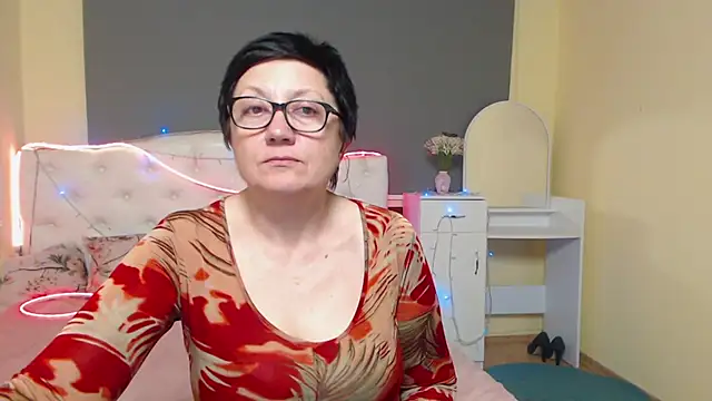 Chatroom XXX en direct de EmilyL0ve