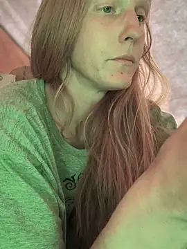Chat XXX Live GoldenFlameGoddess