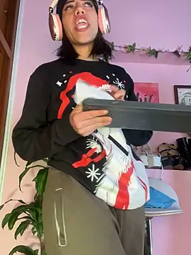 _zoe_bakerr Adlı Modelin Canlı XXX Sohbeti