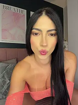 ItsTatiana's Live XXX Chat