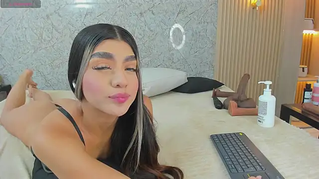Antonella_west's Live XXX Chat