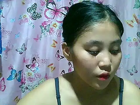 Živý XXX chat SexyAsianPussy4u