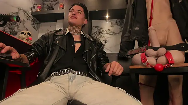 AlecBanne Adlı Modelin Canlı XXX Sohbeti