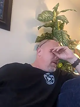 Chatroom XXX en direct de WorthingtonM3