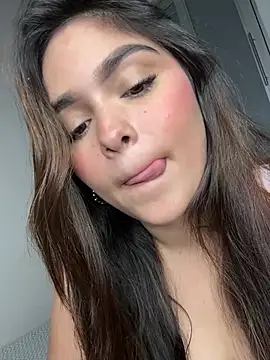 Sarasweet_sex's Webcam Show