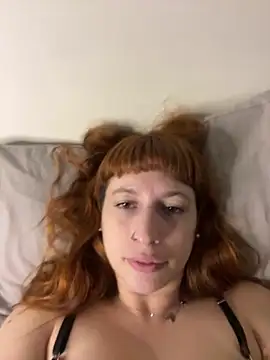 redboxofpandora Webcamshow
