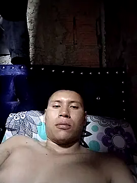 yaciel58 Show in webcam