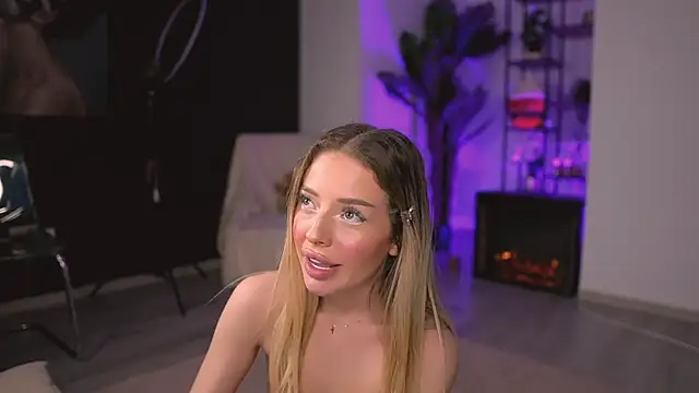 SerenaNoir's Live XXX Chat