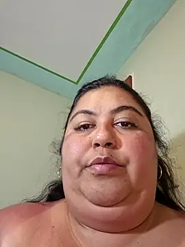 curvy_diva_'s Webcam Show