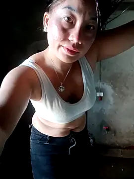 Lunababy3 网络视讯表演