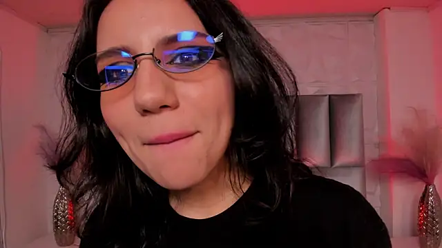 Chat XXX en directo de HollyPeach