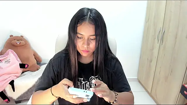 Ciara8 Chat XXX live