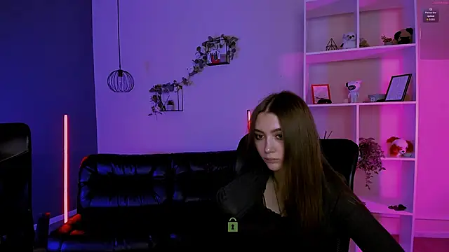 barbara_crazy Adlı Modelin Canlı XXX Sohbeti