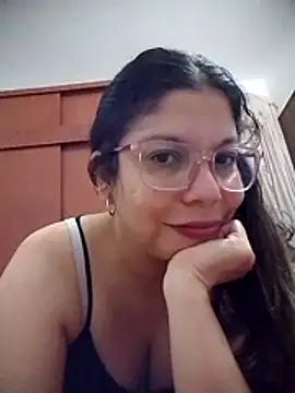Czat XXX na żywo – Carliina_Soussa