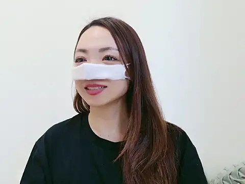 แชท XXX สดของ Hina2212
