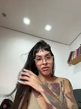 Show de Nikatsu na webcam