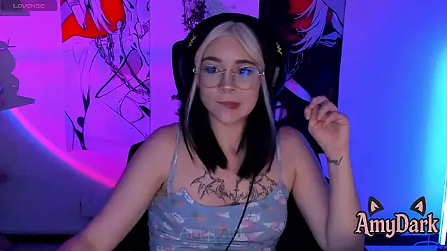 _AmyDark – Naživo XXX chat