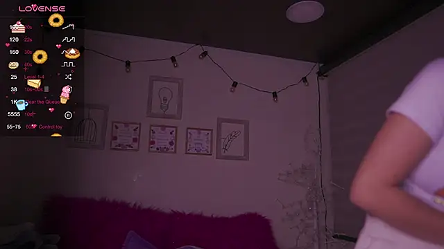 milly_kenner Live XXX-chat