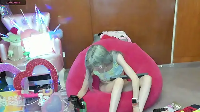 Živý XXX chat Skinygirl