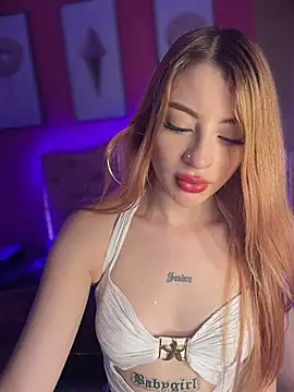 Jessy_Queen Chat XXX in diretta