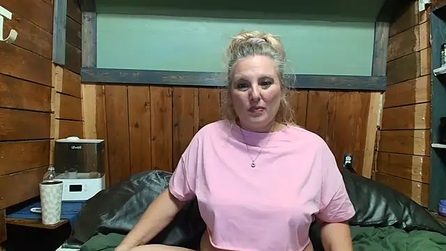 Živý XXX chat lisaxlovexxx