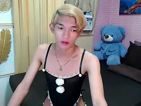 urasian_john18 Webcam show