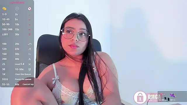 mypretty_isabella élő XXX-chatje