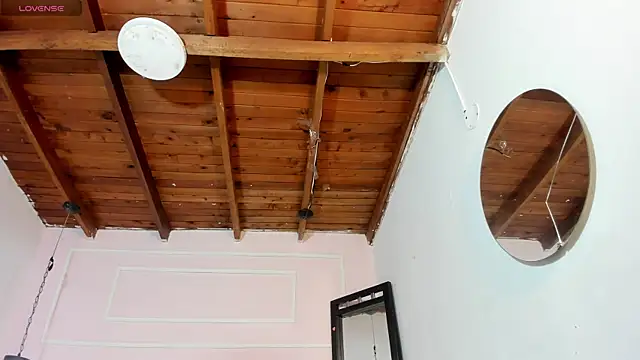 XXX chat uživo modela MilaHeat1