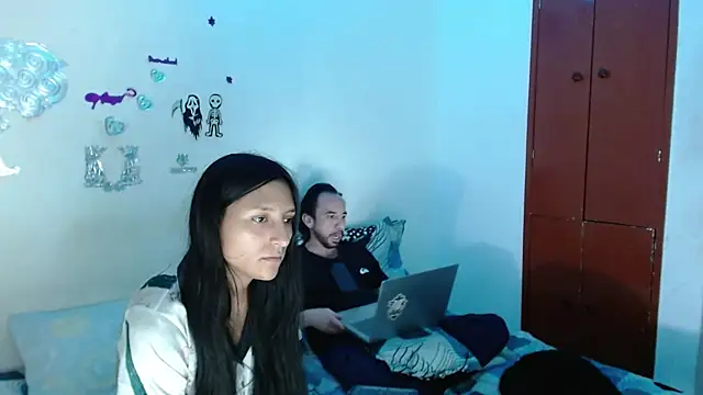 Show modela EvaHarryy na web-kameri