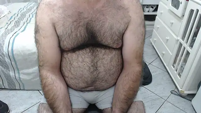 Chat +18 de MysterBearMG ao vivo