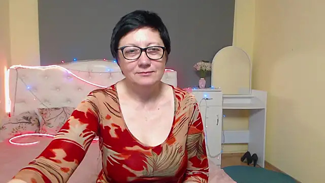 EmilyL0ve 라이브 XXX 채팅