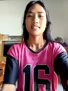 Hoa-tuylip Show in webcam