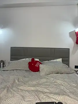 Chat XXX ao vivo de CurlyLara