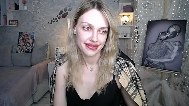NickyAdamidi: онлайн-секс-чат