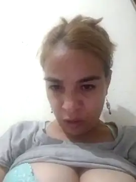 mari657 Live XXX-chat