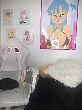Mishka__ Adlı Modelin Canlı XXX Sohbeti