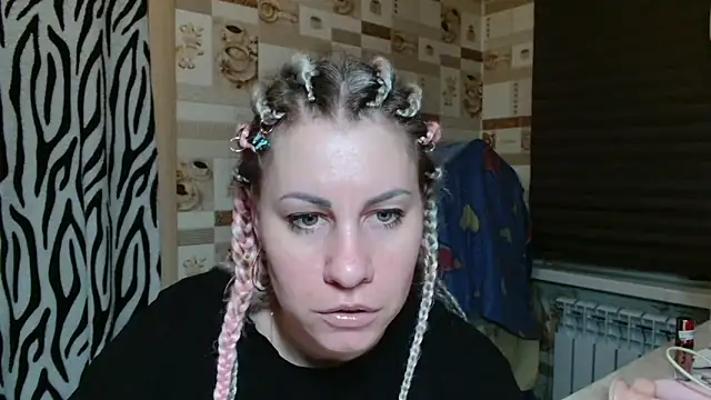 TherestlessKitty লাইভ XXX চ্যাট