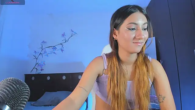 دردشة kittyrush_ الجنسية المباشرة