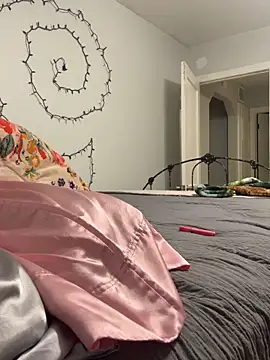 jojosbizarrelyf's Webcam Show