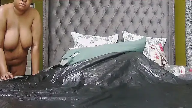 Queenxxxjesy's Live XXX Chat