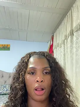 AuroraBrow's Webcam Show
