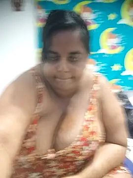 SusanaEshwar Chat XXX in diretta
