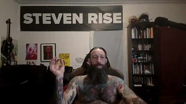StevenRiseNYC: διαδικτυακό σόου στην κάμερα