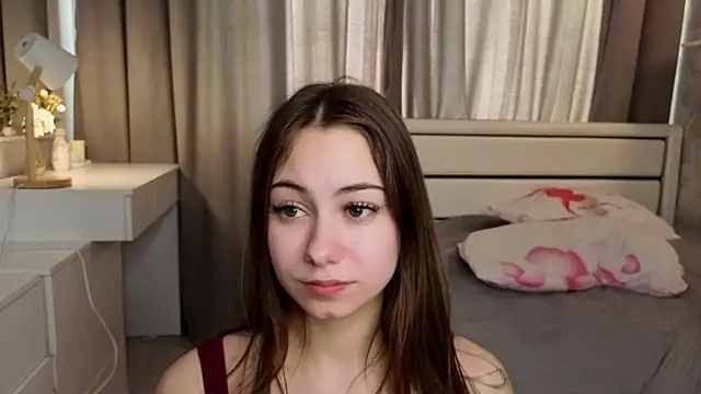 DaynaMacha live XXX chat