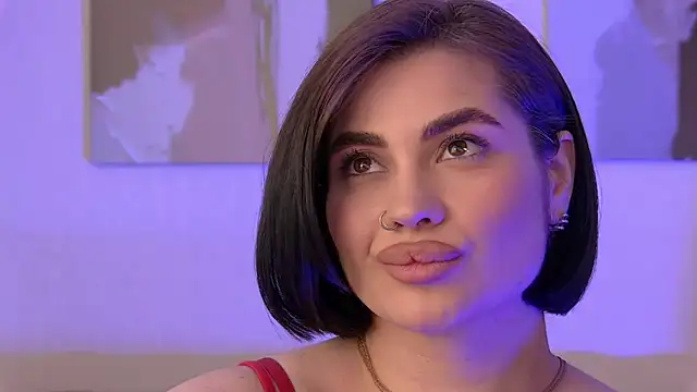 AdrianaToress Live XXX-chat